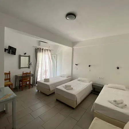 アパートホテル Deep Blue & ミロポタス