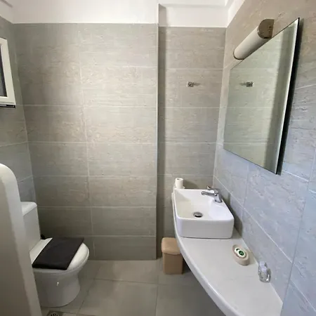 深蓝客房和公寓公寓式酒店 3*