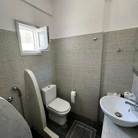 深蓝客房和公寓公寓式酒店 3*