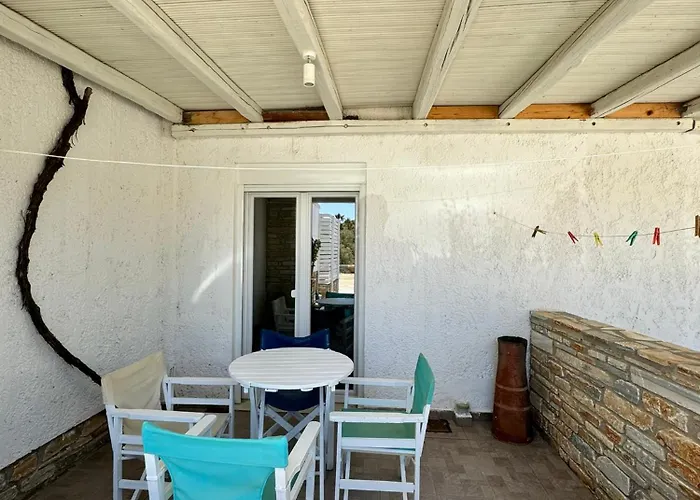 Apart-hotel Deep Blue & Mylopotas